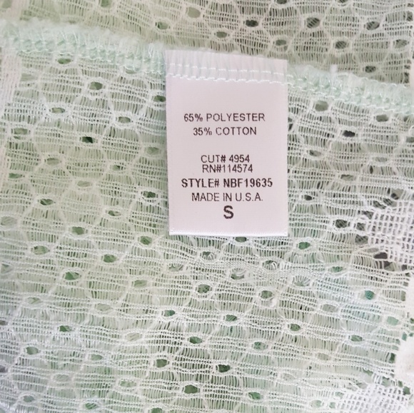 Robin K mint boho lace tank top - Picture 6 of 6